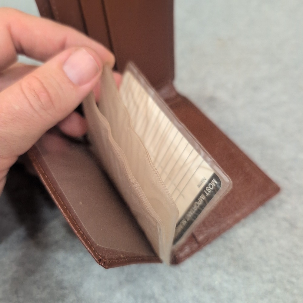 Mens Brown Genuine Leather Bifold Wallet with Removable Photo ID Insert - Picture 5 of 7